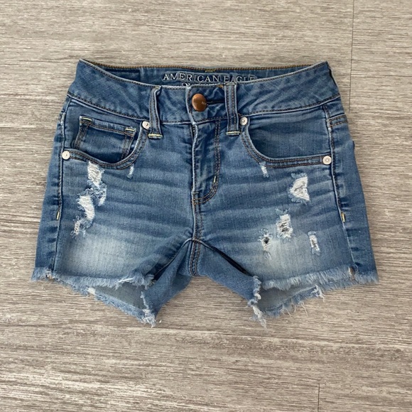 AE Super Stretch MIDI Distressed Denim Shorts - Picture 3 of 4